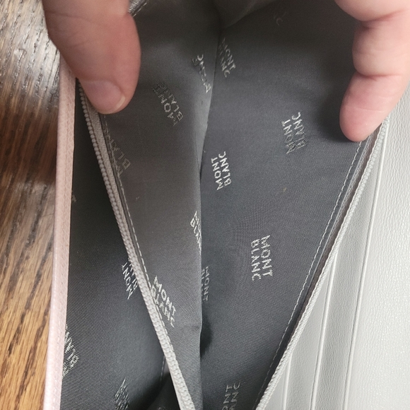 Montblanc wallet soft pink leather - Picture 11 of 16